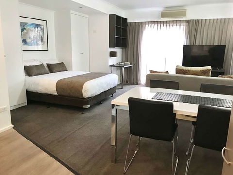DressCircle Apts - Archer St - VIC Tourism 2