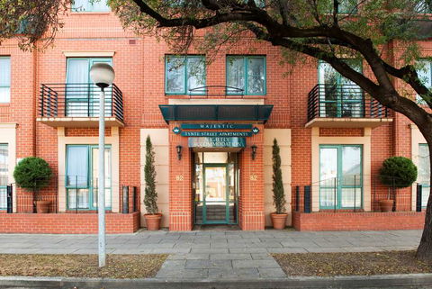 Majestic Tynte Street Apartments - VIC Tourism 0
