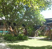 Cocos Seaview - VIC Tourism