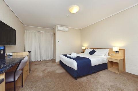 Ibis Styles Canberra - VIC Tourism 18