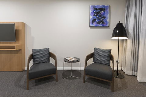 Avenue Hotel Canberra - VIC Tourism 32