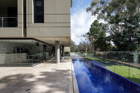 Knightsbridge Canberra - VIC Tourism 3