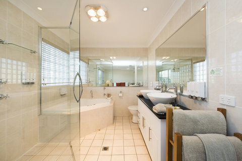 Soldiers Motel - VIC Tourism 11