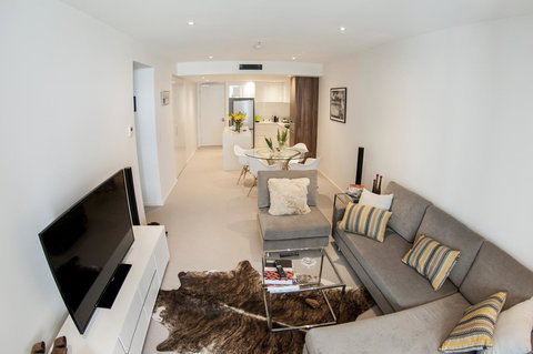 KUI - Manhattan Apartments - VIC Tourism 12