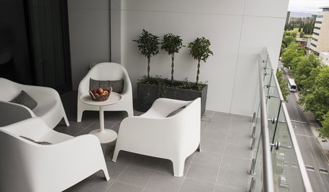 KUI - Manhattan Apartments - VIC Tourism 2