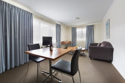 Ramada Encore Belconnen - VIC Tourism 10