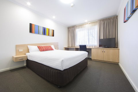 Ramada Encore Belconnen - VIC Tourism 23
