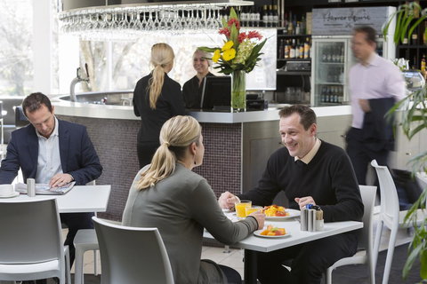 Ramada Encore Belconnen - VIC Tourism 3