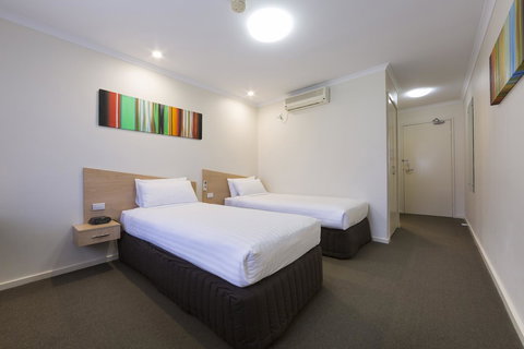 Ramada Encore Belconnen - VIC Tourism 14