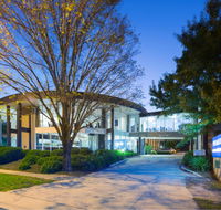 Premier Hotel  Apartments - VIC Tourism