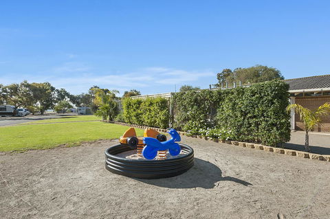 Port Broughton Tourist Park - VIC Tourism 6