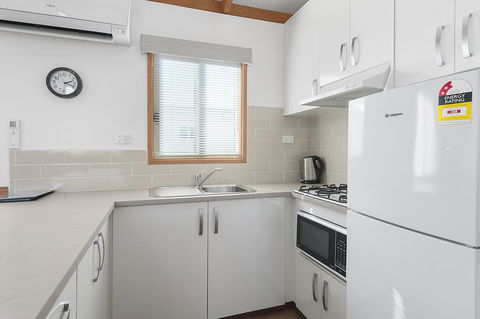 Port Broughton Tourist Park - VIC Tourism 18