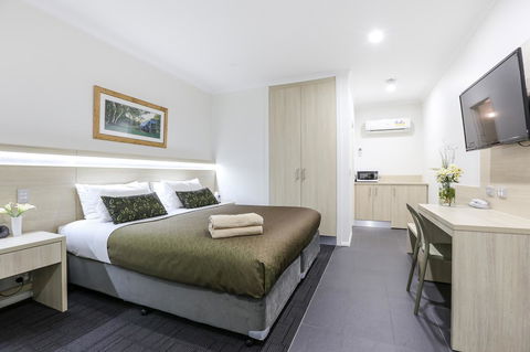 Morphettville Motor Inn - VIC Tourism 11