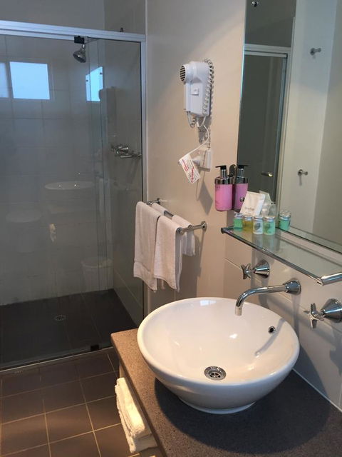 Kangaroo Island Seafront - VIC Tourism 20