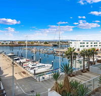 Port Adelaide Executive Waterfront Apartment - VIC Tourism