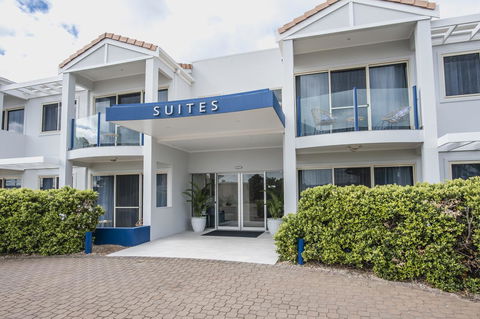 Marina Hotel - VIC Tourism 20