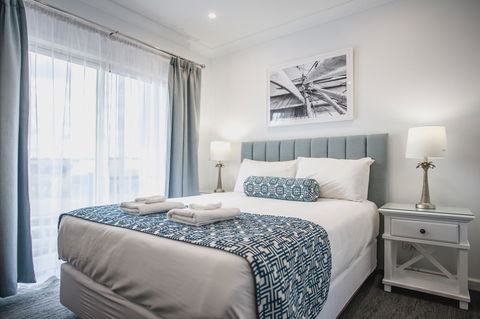 Marina Hotel - VIC Tourism 6