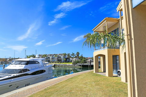 Marina Hotel - VIC Tourism 27