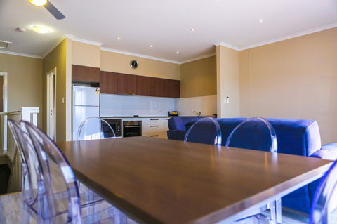 Marina Hotel - VIC Tourism 33
