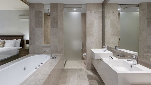 Oaks Casuarina Santai Resort - VIC Tourism 2