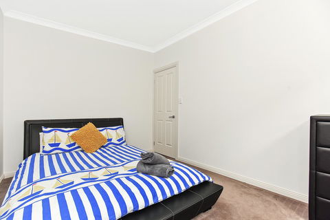 'The Hidden Diamond' - Normanville - VIC Tourism 24