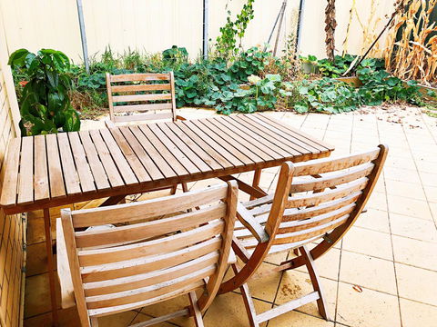 Beautiful Garden House - VIC Tourism 22