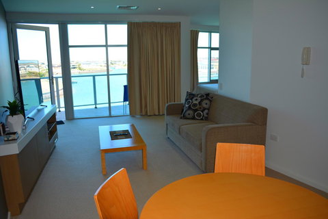 Wallaroo Marina Luxury Apartment - VIC Tourism 5