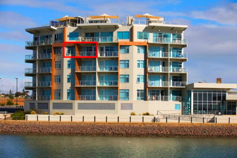 Wallaroo Marina Luxury Apartment - VIC Tourism 0