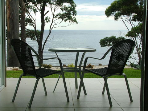 Mollymook Beach Waterfront - VIC Tourism 0
