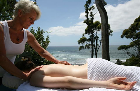 Mollymook Beach Waterfront - VIC Tourism 20
