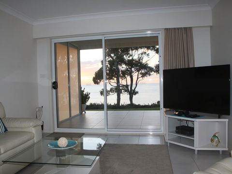 Mollymook Beach Waterfront - VIC Tourism 12