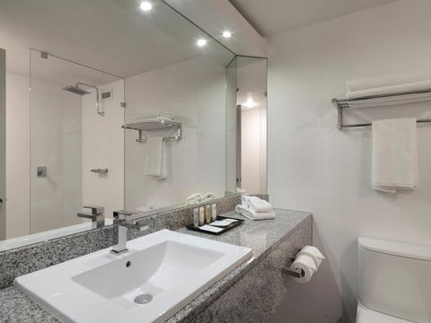 Hotel Grand Chancellor Adelaide - VIC Tourism 37