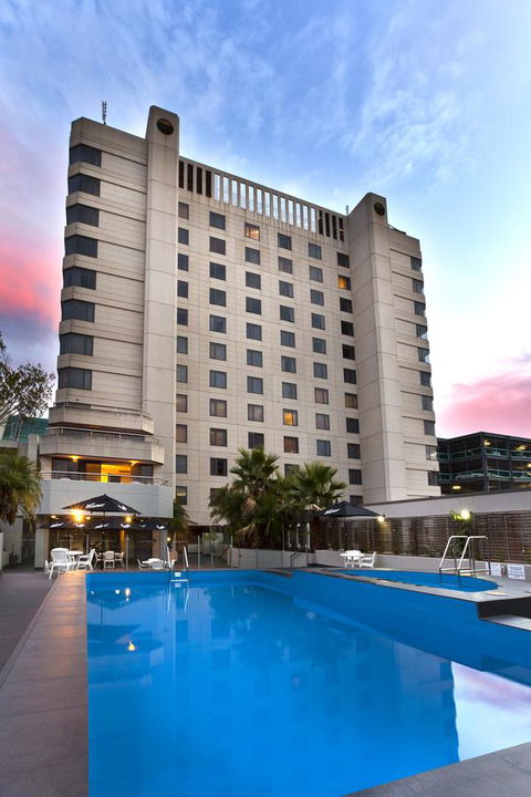 Hotel Grand Chancellor Adelaide - VIC Tourism 3
