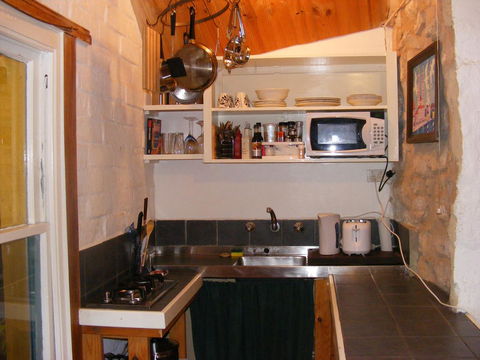 Trevalia Accommodation - VIC Tourism 16