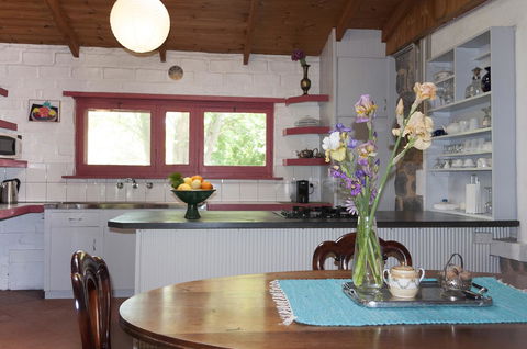 Trevalia Accommodation - VIC Tourism 24