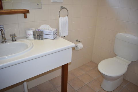 Kangaroo Island Wilderness Retreat - VIC Tourism 27