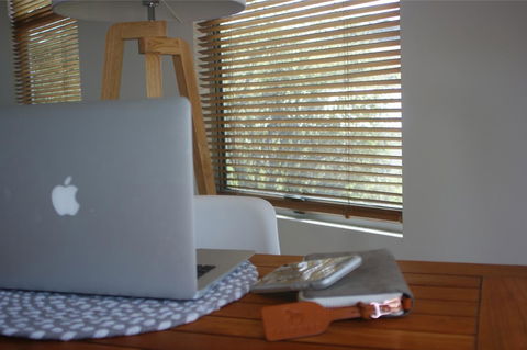 S T U D I O 22 Peaceful Retreat With Garden Views - VIC Tourism 14