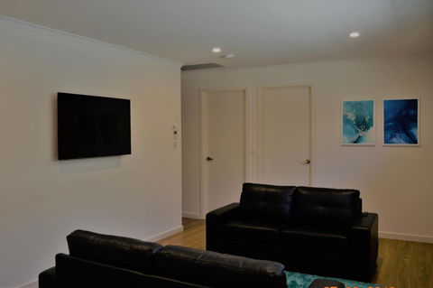 Eastern Breeze - VIC Tourism 17