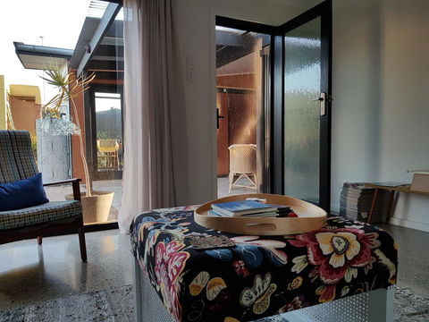 Sinclair Eco House - VIC Tourism 26