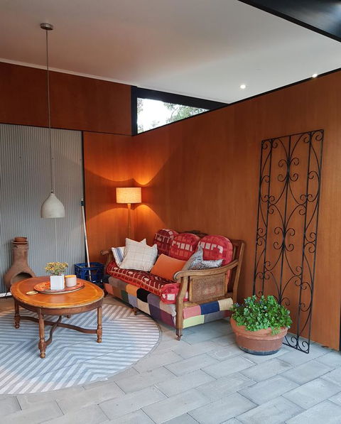 Sinclair Eco House - VIC Tourism 4