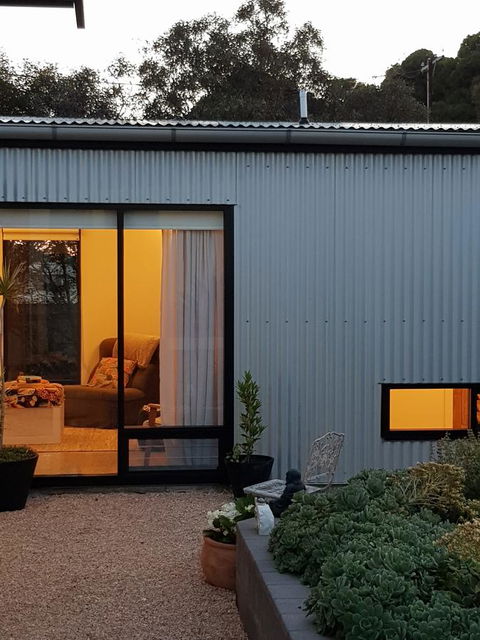 Sinclair Eco House - VIC Tourism 13