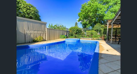 Ambrosia Holiday Home - VIC Tourism 20