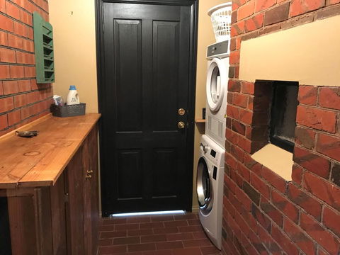 Ambrosia Holiday Home - VIC Tourism 19