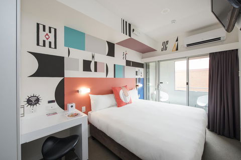 Majestic Minima Hotel - VIC Tourism 1