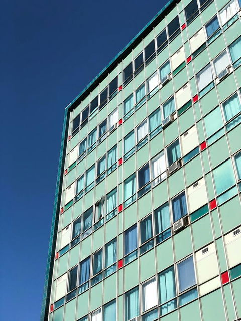 Cosmo On Bank - VIC Tourism 23