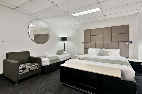 Cosmo On Bank - VIC Tourism 4