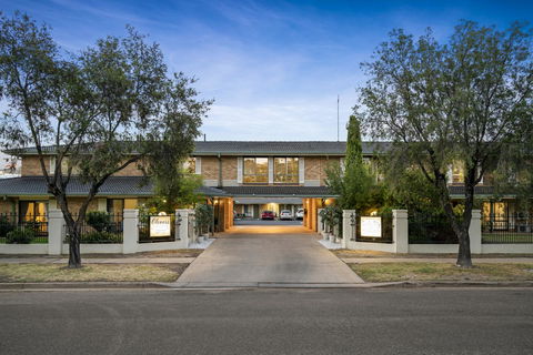 Garden City Motor Inn - VIC Tourism 0