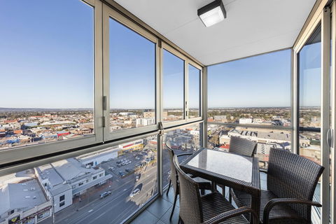 IStay Precinct Adelaide - VIC Tourism 20