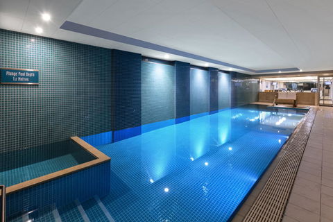 Oaks Glenelg Plaza Pier Suites - VIC Tourism 8