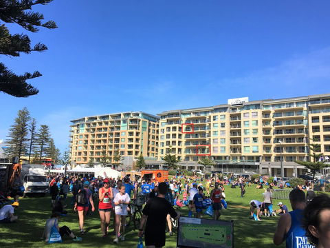 Beachside Luxury Getaway In Glenelg - VIC Tourism 20